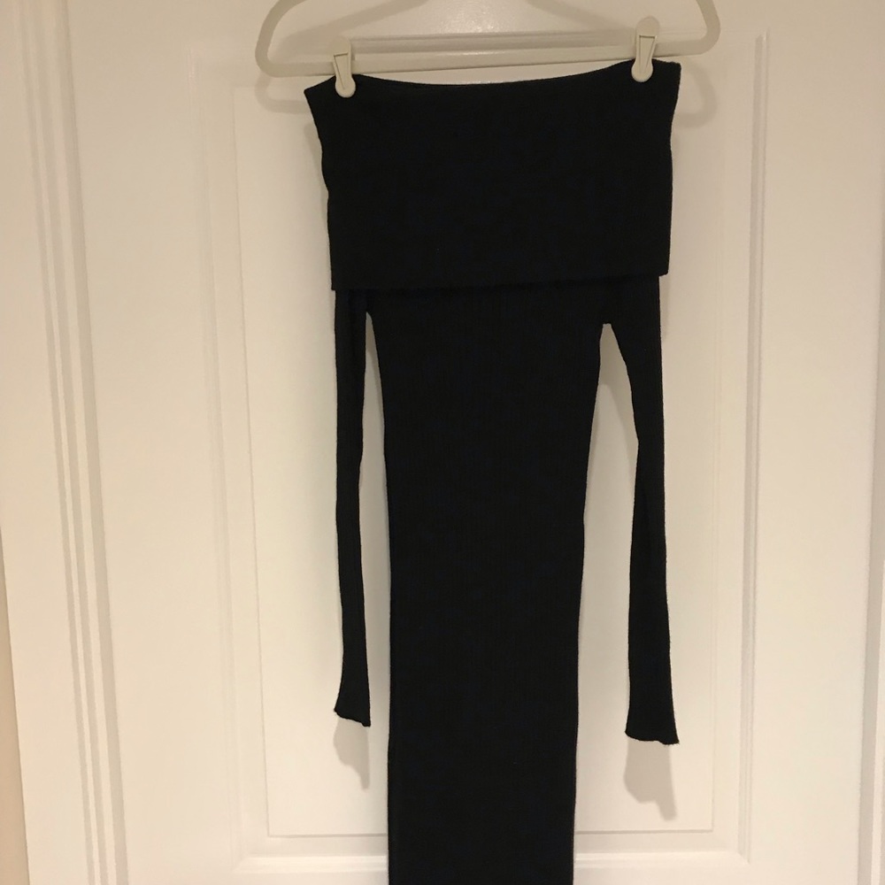 Off-the-shoulder Midi Sweater Dress
